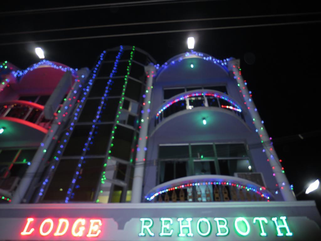Hotel Rehoboth Kanyakumari Buitenkant foto