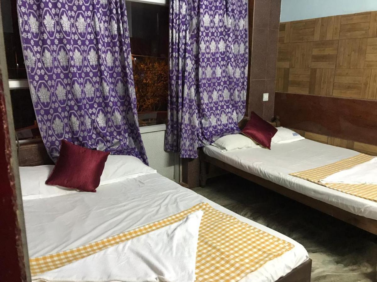 Hotel Rehoboth Kanyakumari Buitenkant foto